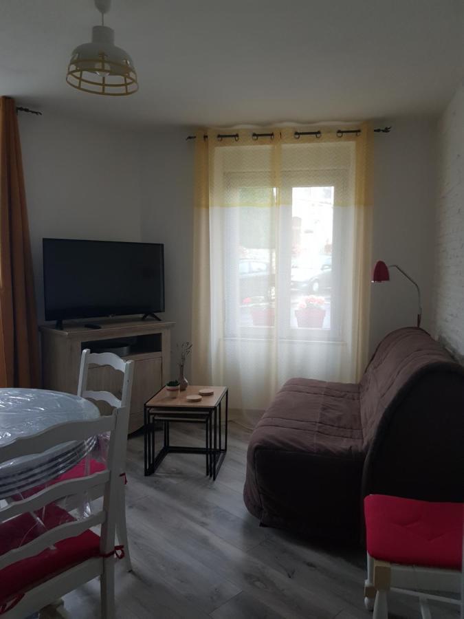 הוילה Cheviré-le-Rouge Maison ,1 Chambre, Une Petite Piece , Un Salon, 5 Couchages מראה חיצוני תמונה